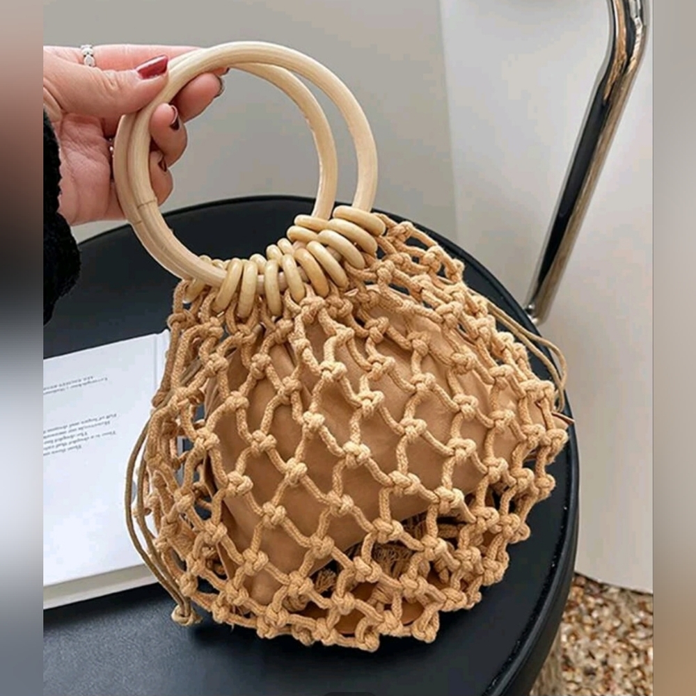 Mini crochet bag with inner